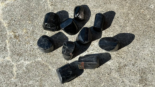 Black Tourmaline Tumbled Stone